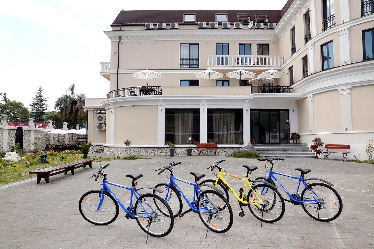Spa Hotel Karakas Sukhumi Ngoại thất bức ảnh
