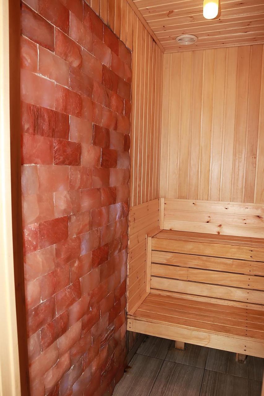 Spa Hotel Karakas Sukhumi Ngoại thất bức ảnh
